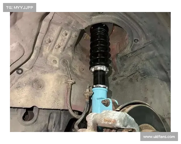 KT绞牙舒适取向，FX35改装家庭出行体验升级